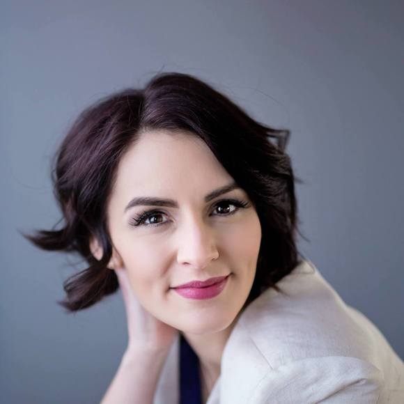 Meet your Posher, Tracy - Picture 1 of 1